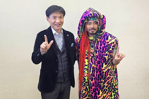 市長とKENTOMORIさんの写真