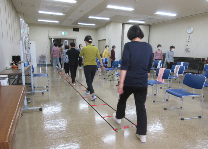 頭と体の体操教室　教室風景