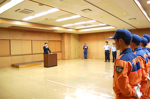 市長があいさつしている写真