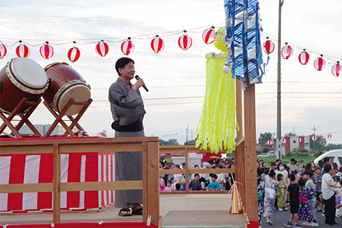 市長があいさつしている写真