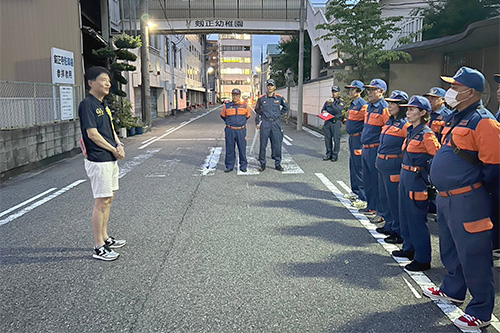 市長があいさつしている写真