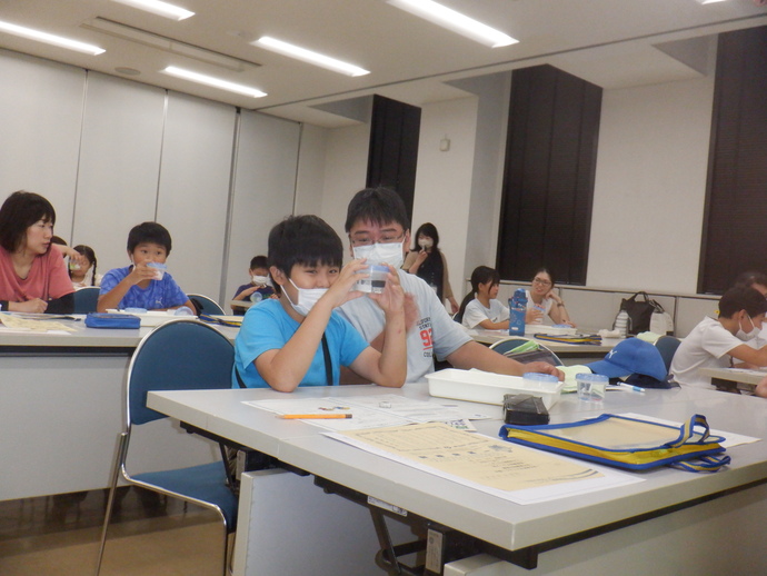 プラスチックの選別実験