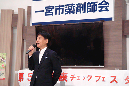 市長があいさつしている写真