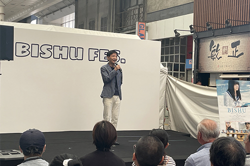 市長があいさつしている写真