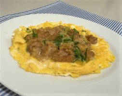 コロッケの卵とじ