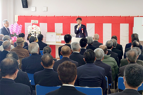 市長があいさつしている写真