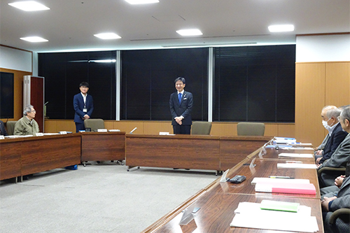 市長があいさつしている写真