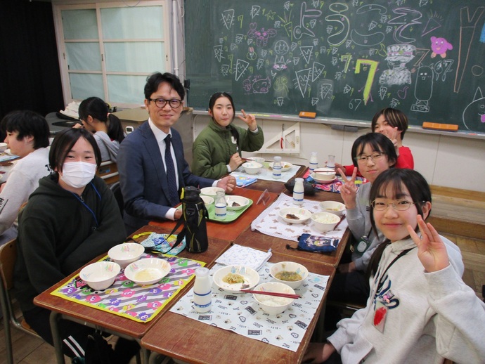 給食交歓会の様子