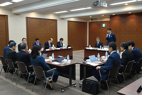 市長があいさつしている写真