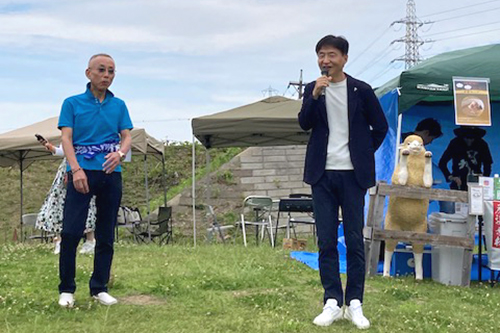 市長があいさつしている写真