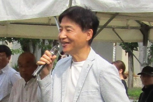 市長があいさつしている写真