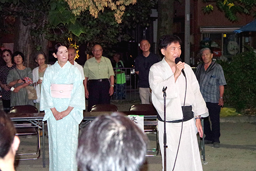 市長があいさつしている写真
