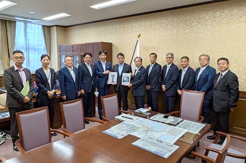 市長が要望活動している写真