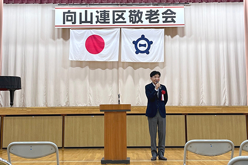 市長があいさつしている写真
