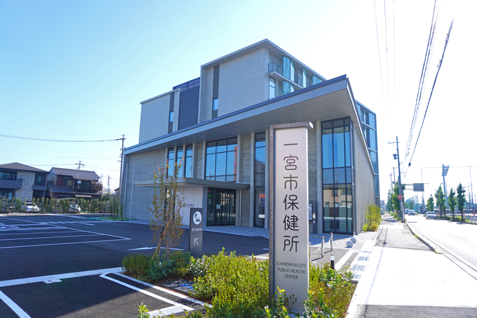 一宮市新保健所正面写真