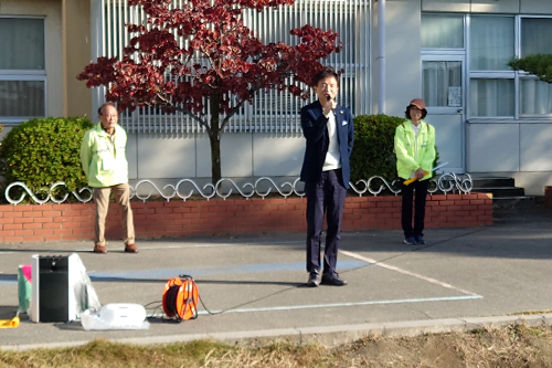 市長があいさつしている写真