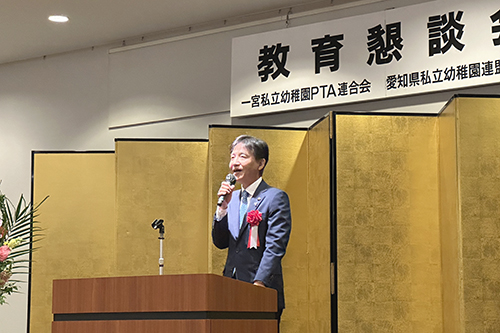 市長が意見交換している写真