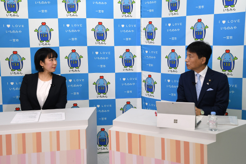 市長が収録している写真