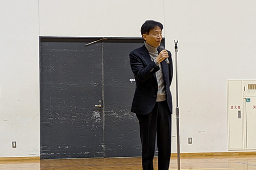 市長があいさつしている写真