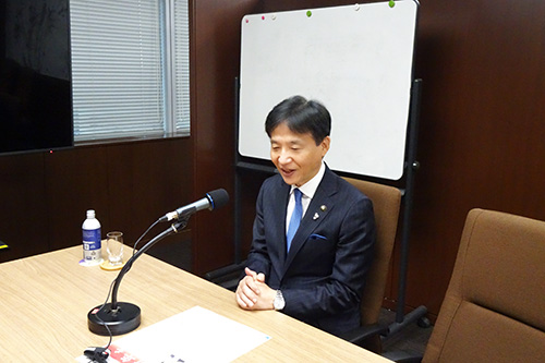 市長が収録している写真