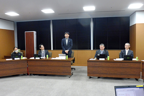 会議の様子の写真