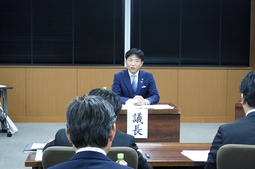 総会の様子の写真