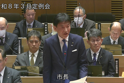 本会議の様子の写真