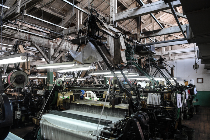 ションヘル織機