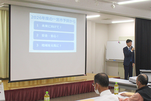 市長が講話している写真