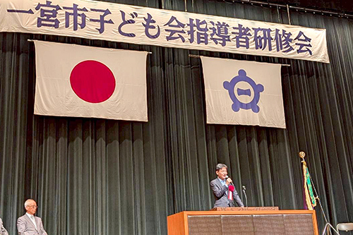 市長があいさつしている写真