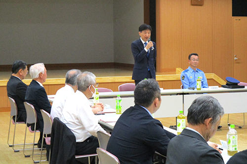 市長があいさつしている写真