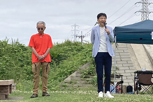 市長があいさつしている写真