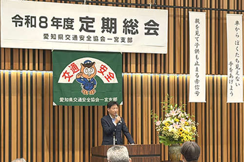 市長があいさつしている写真