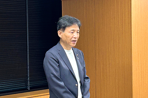 市長があいさつしている写真