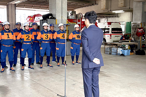 市長があいさつしている写真