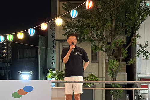 市長があいさつをしている写真