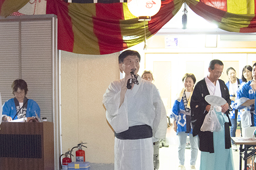 市長があいさつしている写真