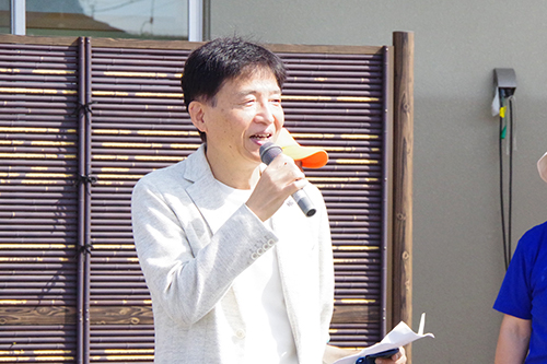市長があいさつをしている写真